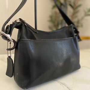 Vintage Legacy Leather zip top crossbody bag